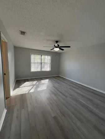 $1,950 | 1123 Northview Drive, Crestview, FL 32536