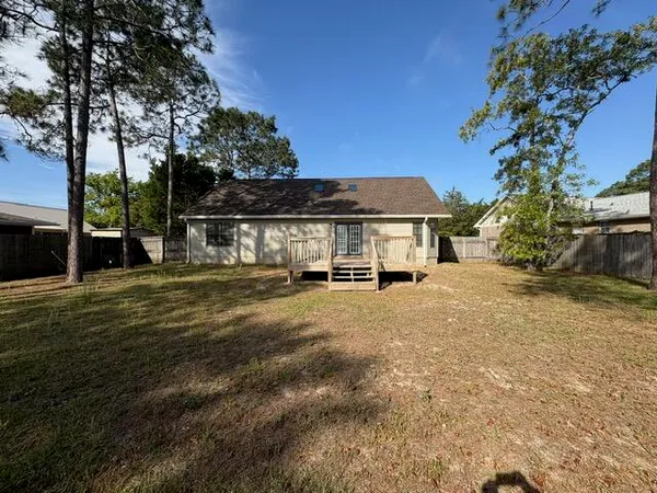 $1,950 | 1123 Northview Drive, Crestview, FL 32536