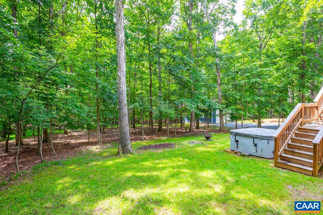 44 Oak Grove Road Palmyra, VA 22963 - Photo 3 of 24 Gallery Image 3