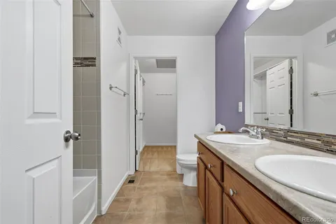 $430,000 | 14300 Waterside Lane, Unit T1, Broomfield, CO 80023