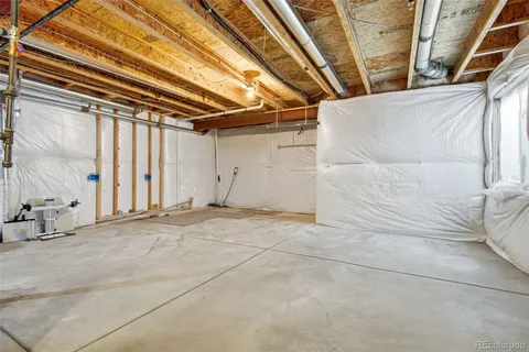 $430,000 | 14300 Waterside Lane, Unit T1, Broomfield, CO 80023