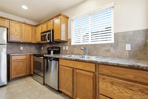 $450,000 | 14300 Waterside Lane, Unit T1, Broomfield, CO 80023