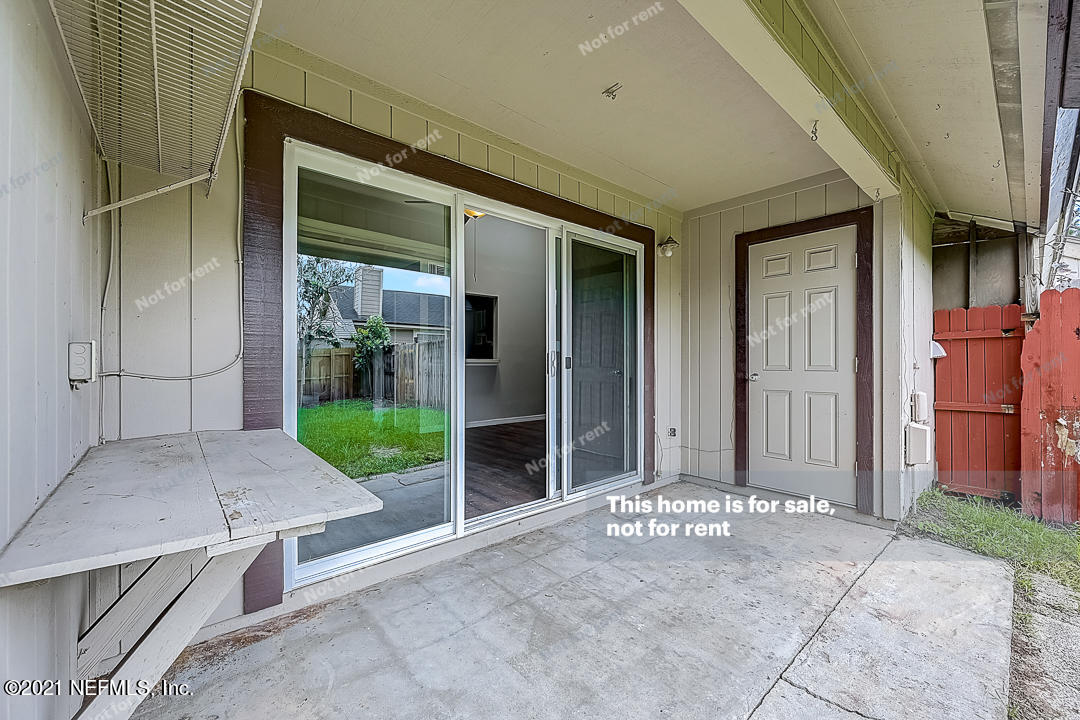10740 Alden Road, Unit 4 Jacksonville, FL 32246 - Photo 24 of 28 a view of porch with seating space