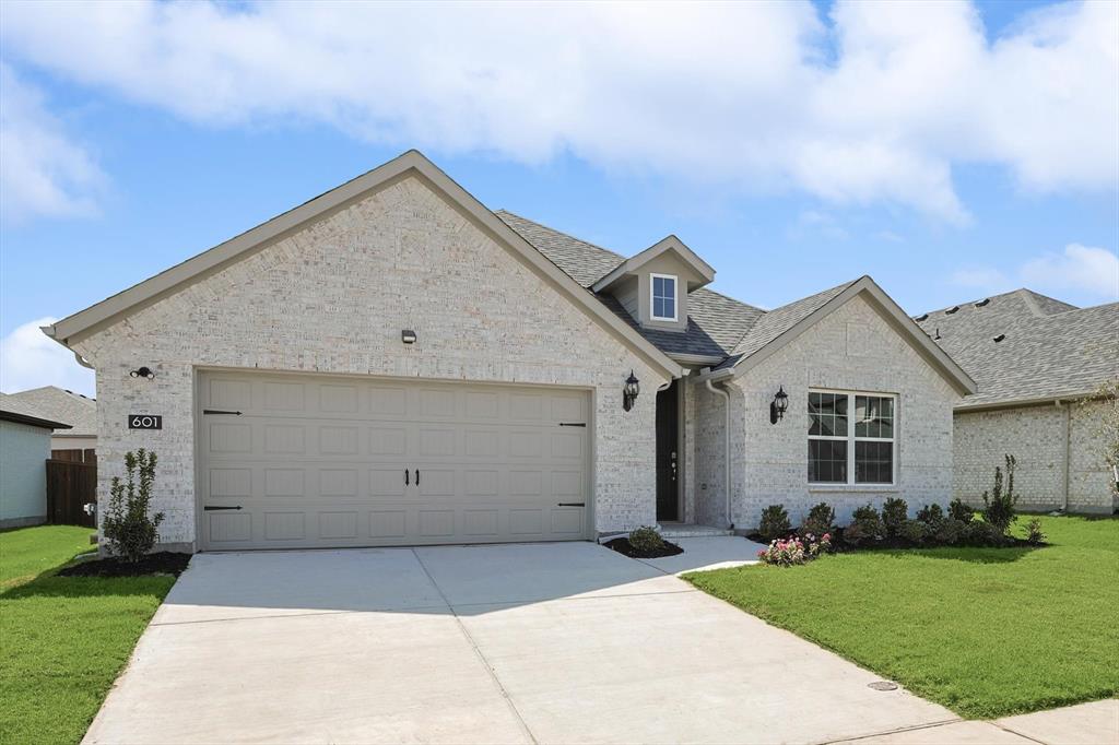 321 Portina Drive Anna, TX 75409 - Photo 4 of 35 a view of a house with a yard