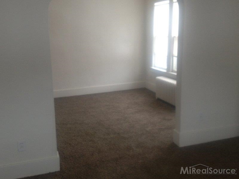 910 Neff Road, Unit 912 Grosse Pointe, MI 48230 - Photo 31 of 33