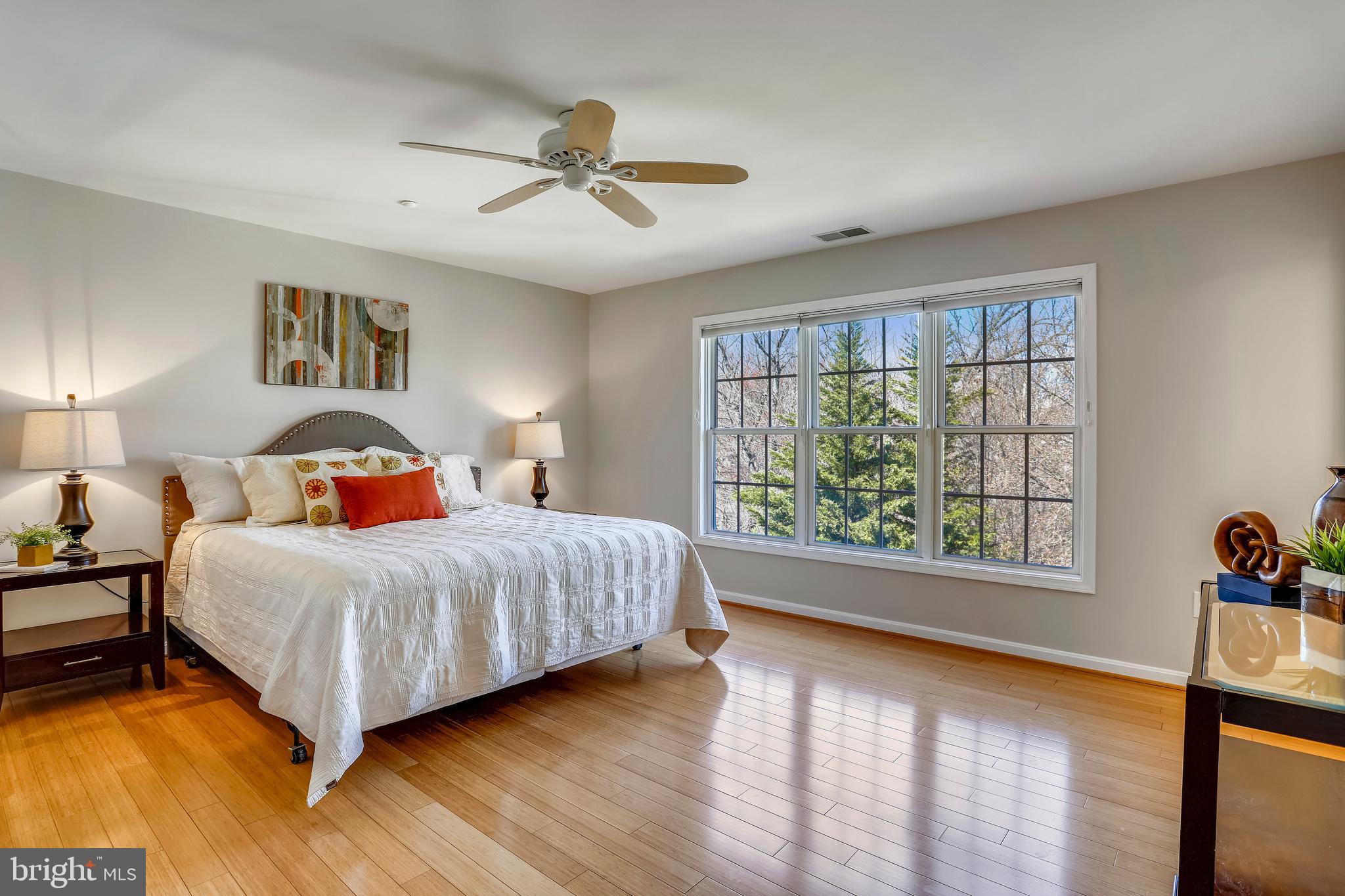 11121 Midvale Road Kensington, MD 20895 - Photo 17 of 47 Upper Level Master