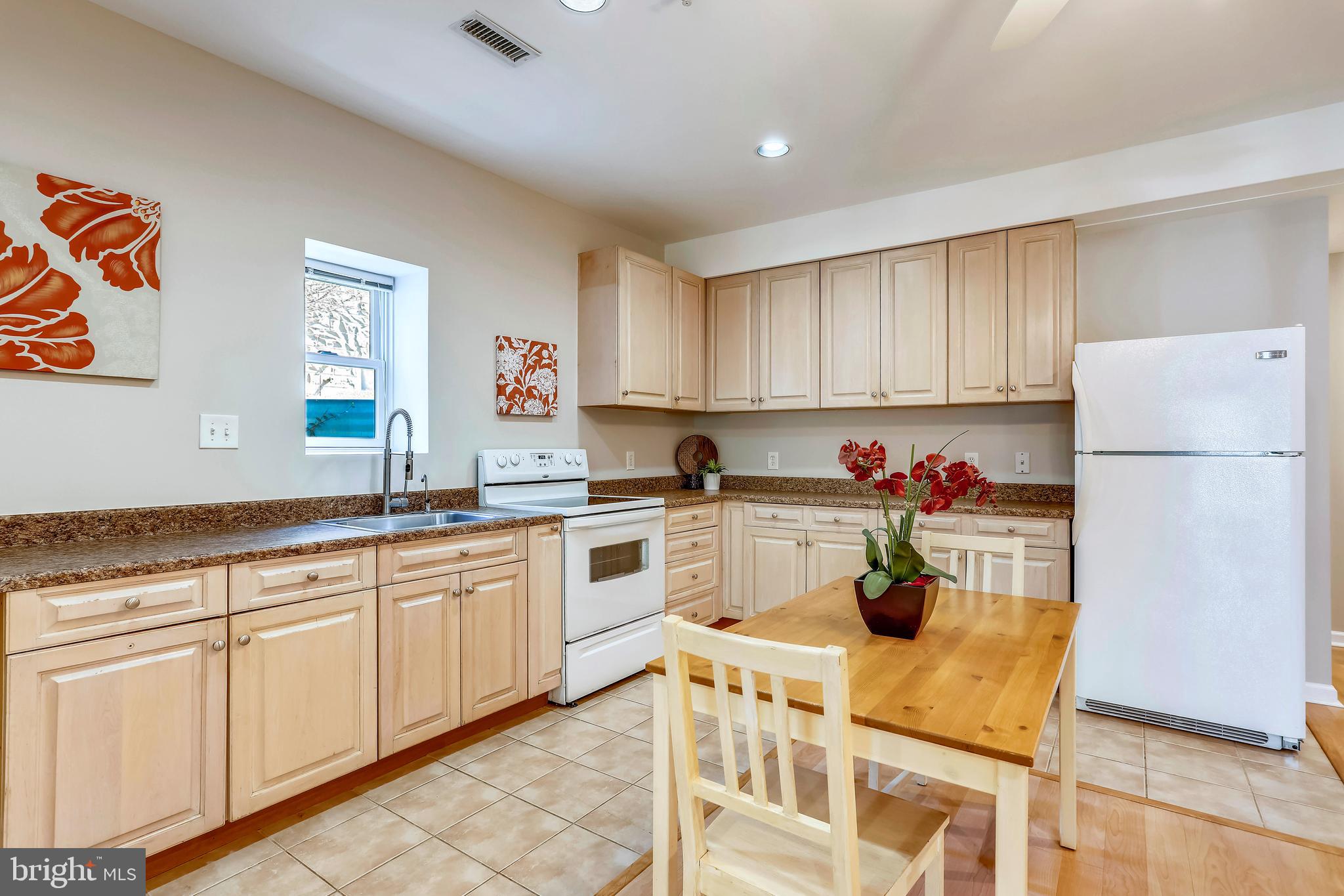 11121 Midvale Road Kensington, MD 20895 - Photo 40 of 47 Lower Level Kitchen