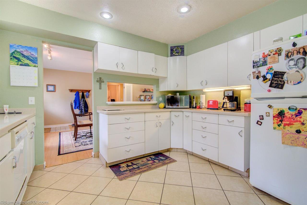 1603 East Pinecrest Road Spokane, WA 99203 - Photo 3 of 20 Gallery Image 3