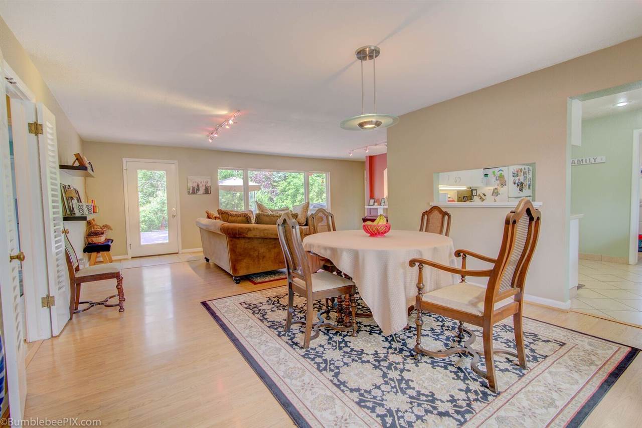 1603 East Pinecrest Road Spokane, WA 99203 - Photo 4 of 20 Gallery Image 4