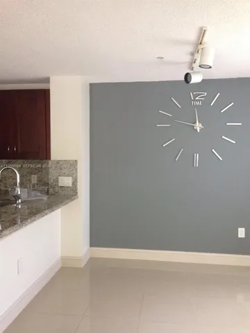 $1,700 | 12166 St Andrews Place, Unit 211, Miramar, FL 33025