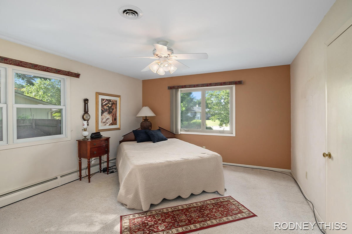 1459 Ridgewood Drive Jenison, MI 49428 - Photo 8 of 23 IMG_1007