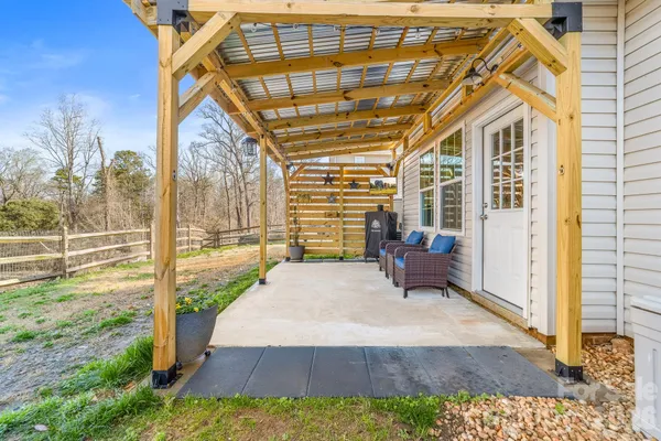$425,000 | 211 Howe Street, Belmont, NC 28012