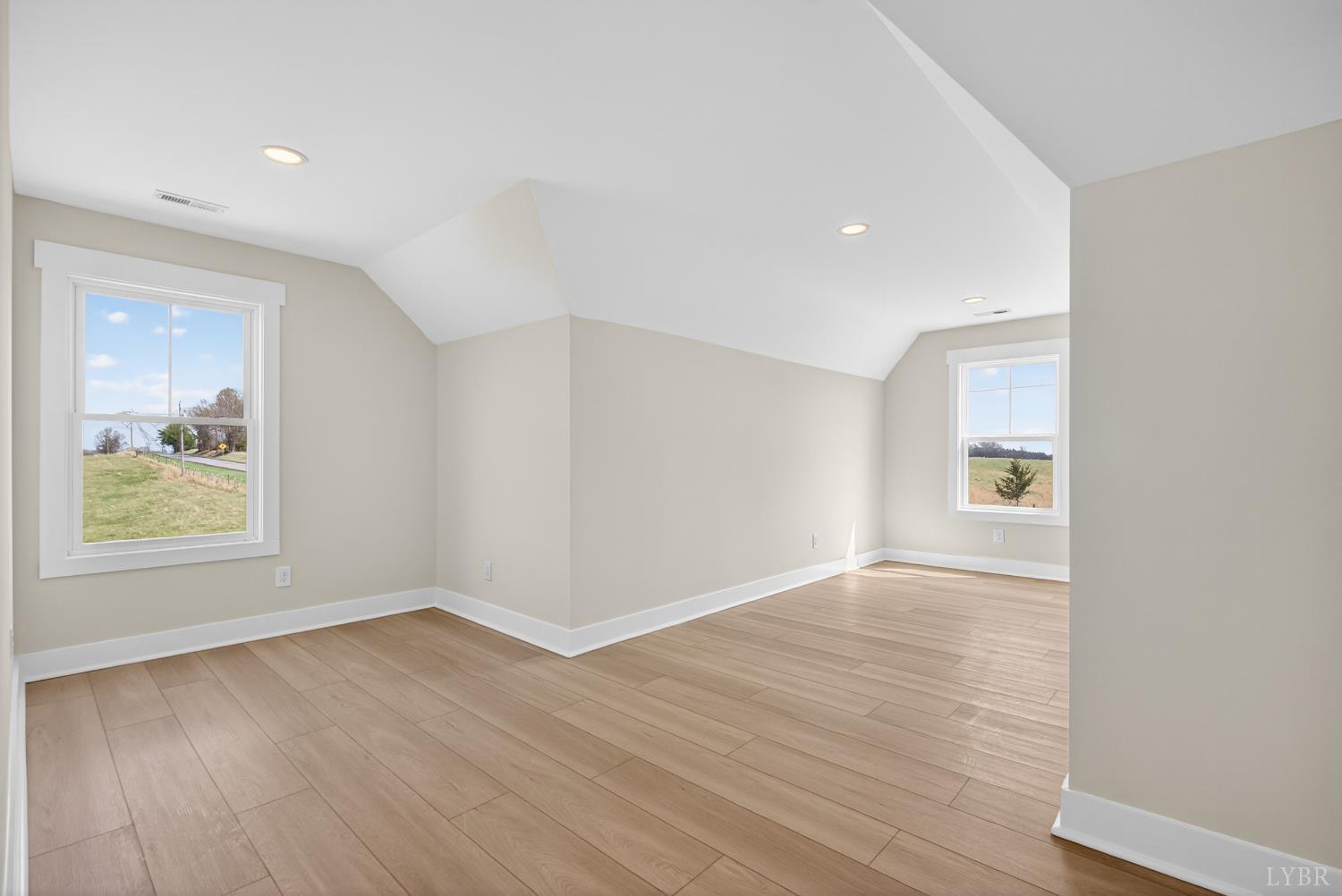 15 Mcdaniel Road Bedford, VA 24523 - Photo 39 of 65 Gallery Image 39