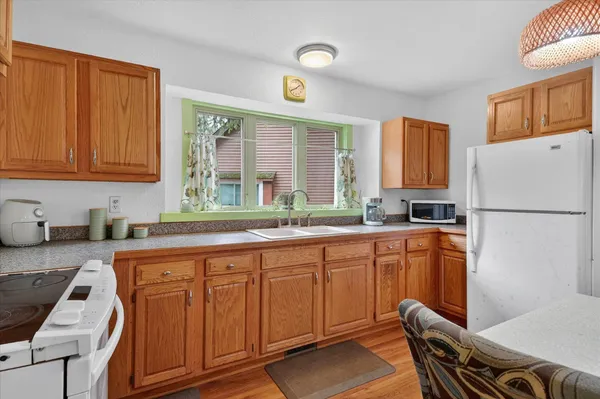 $235,000 | 123 Kochs Bay, Grass Lake, MI 49240