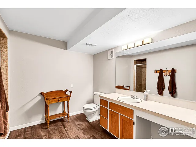 $1,050,000 | 1470 71st Avenue, Greeley, CO 80634