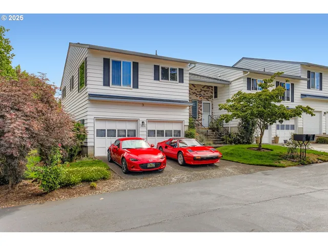 $325,000 | 14876 Northeast Rose Parkway, Unit 60B, Portland, OR 97230