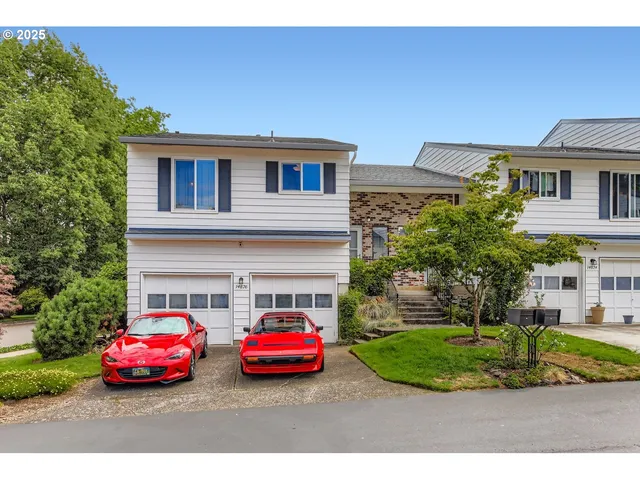 $325,000 | 14876 Northeast Rose Parkway, Unit 60B, Portland, OR 97230