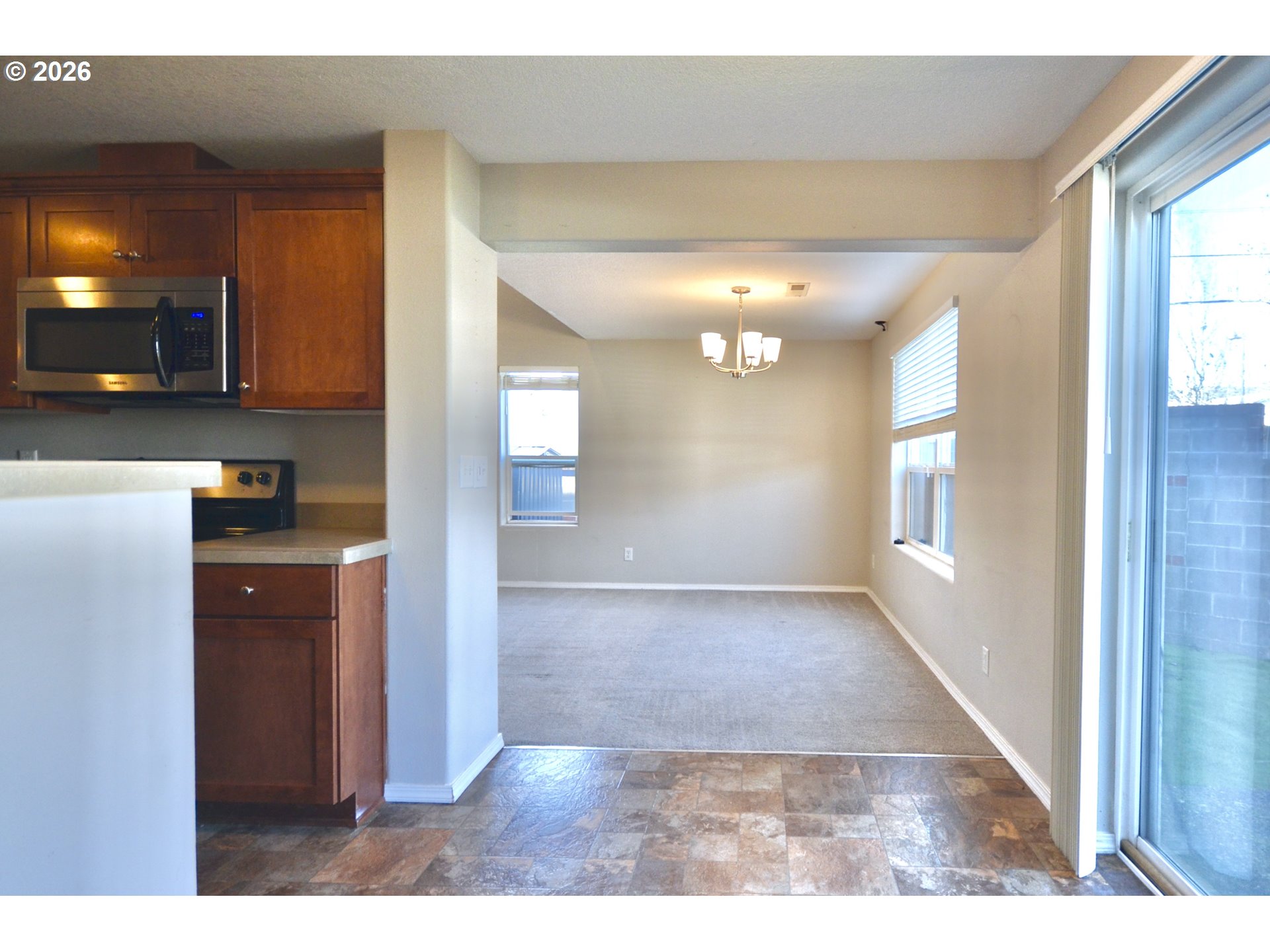20583 Southwest Tesoro Court Beaverton, OR 97003 - Photo 7 of 28 a view interior of a house and a livingroom