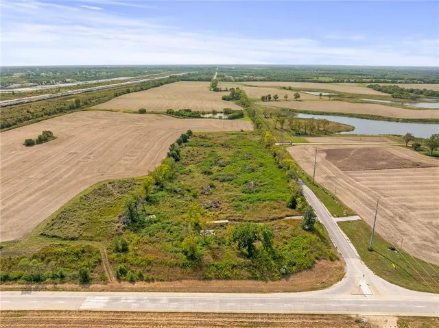 $595,000 | 14707 Prospect Avenue, Kansas City, MO 64147