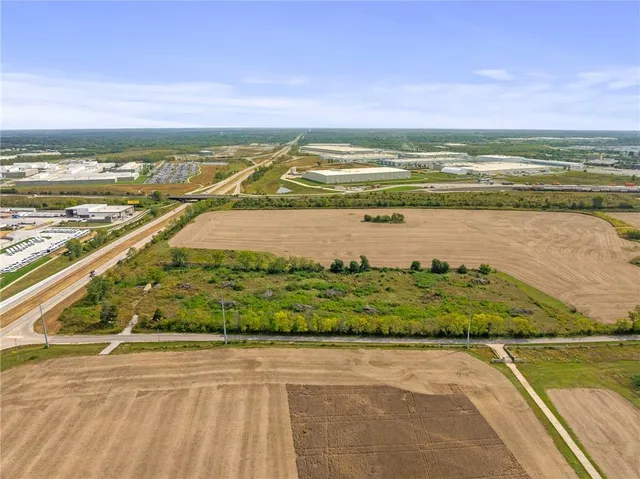 $595,000 | 14707 Prospect Avenue, Kansas City, MO 64147