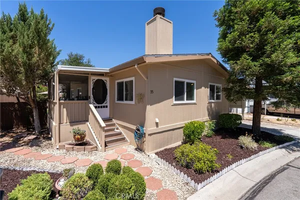 $395,000 | 35 Via Santa Barbara, Paso Robles, CA 93446