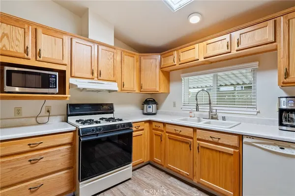 $395,000 | 35 Via Santa Barbara, Paso Robles, CA 93446