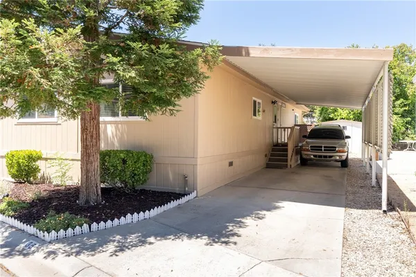 $395,000 | 35 Via Santa Barbara, Paso Robles, CA 93446