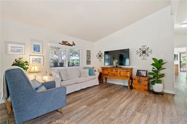 $395,000 | 35 Via Santa Barbara, Paso Robles, CA 93446