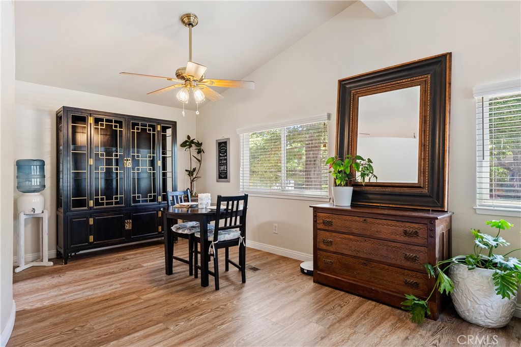 35 Via Santa Barbara Paso Robles, CA 93446 - Photo 7 of 27