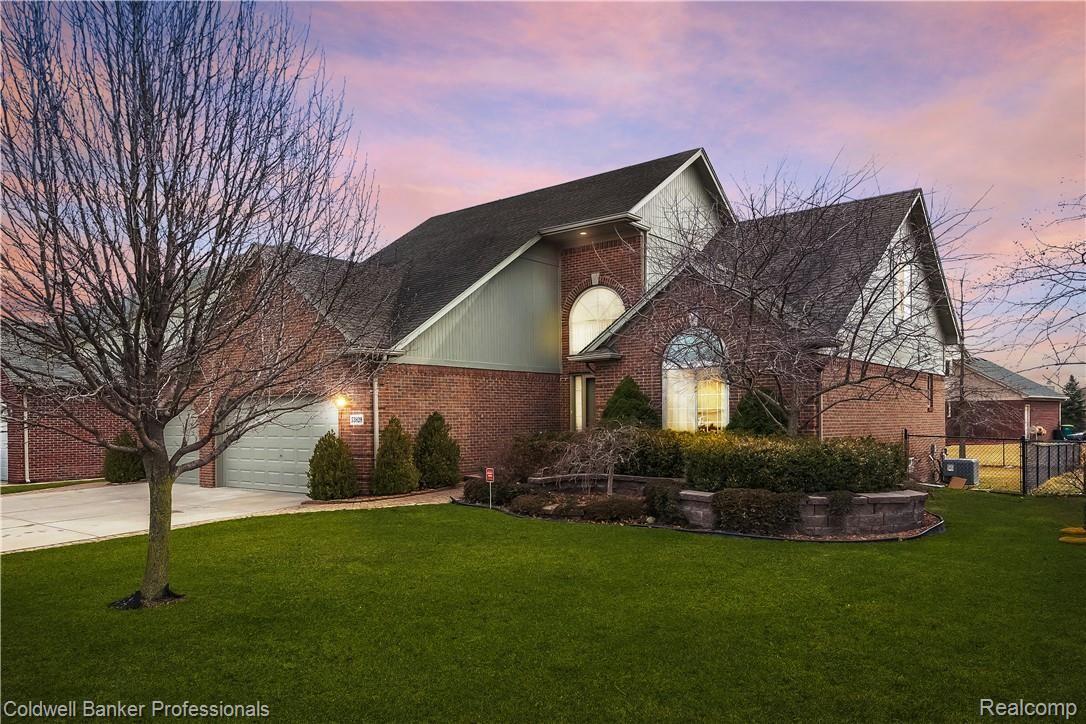 53828 Orson Road New Baltimore, MI 48047 - Photo 1 of 39 Just in time for Spring and Summer! Minutes from downtown New Baltimore and Lake St. Clair.