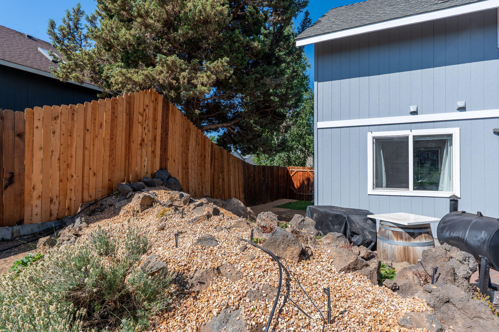 804 Northeast Providence Drive Bend, OR 97701 - Photo 43 of 62 23-web-or-mls-804-NE-Providence-DR-Bend-