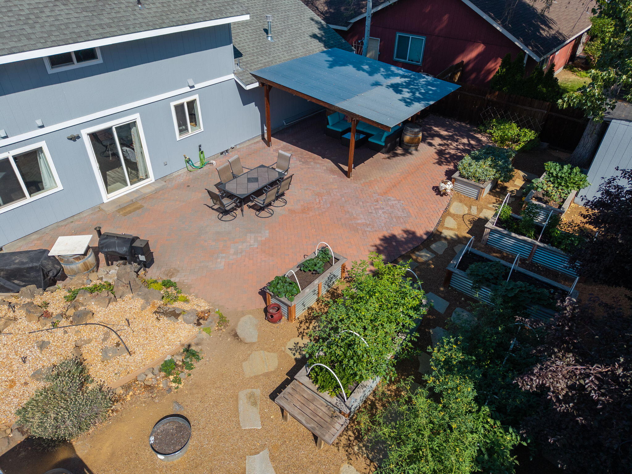 804 Northeast Providence Drive Bend, OR 97701 - Photo 48 of 62 33-web-or-mls-804-NE-Providence-DR-Bend-