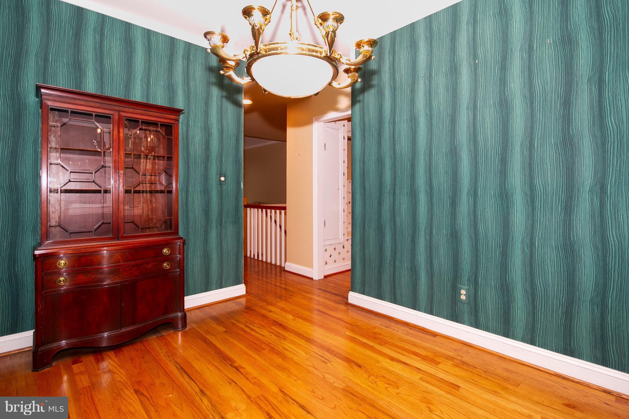 5205 Downing Road Baltimore, MD 21212 - Photo 13 of 29 Dining Room