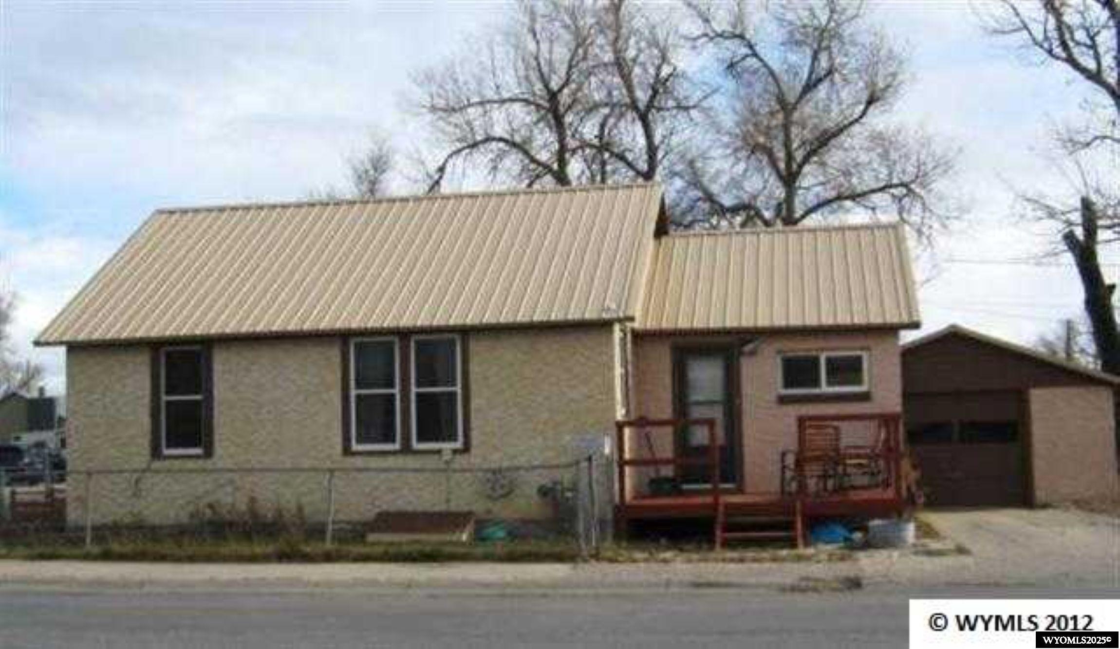 102 East Center Street Rawlins, WY 82301 - Photo 1 of 2
