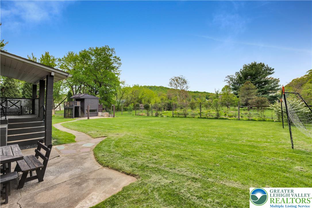2242 Church Road Bethlehem, PA 18015 - Photo 55 of 74
