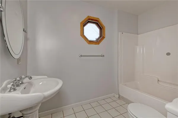 $220,000 | 19 Lilly Lane, Manor, PA 15665