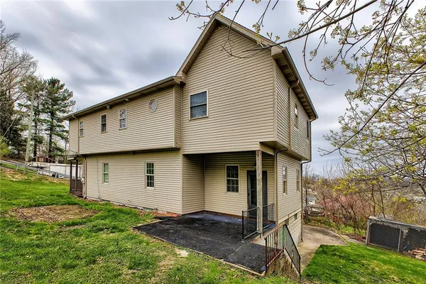 $220,000 | 19 Lilly Lane, Manor, PA 15665