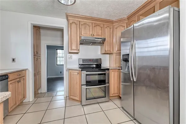 $220,000 | 19 Lilly Lane, Manor, PA 15665