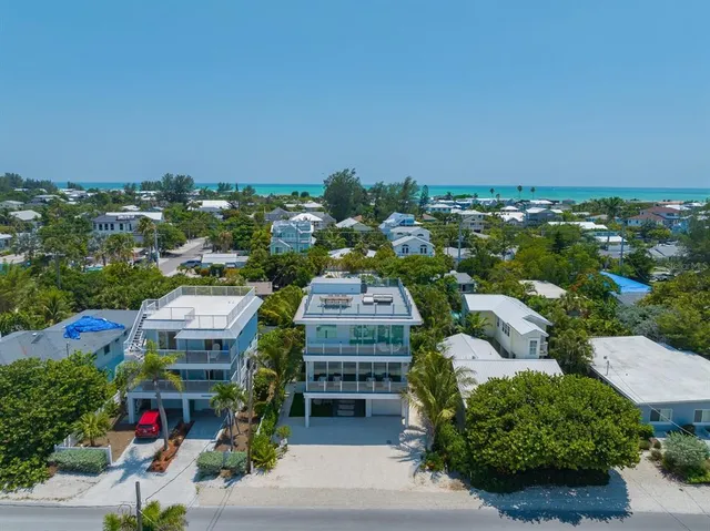$3,895,000 | 870 North Shore Drive, Anna Maria, FL 34216