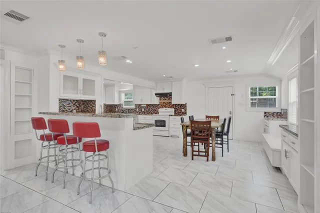 $490,000 | 10773 Royal Pines Drive, Conroe, TX 77303