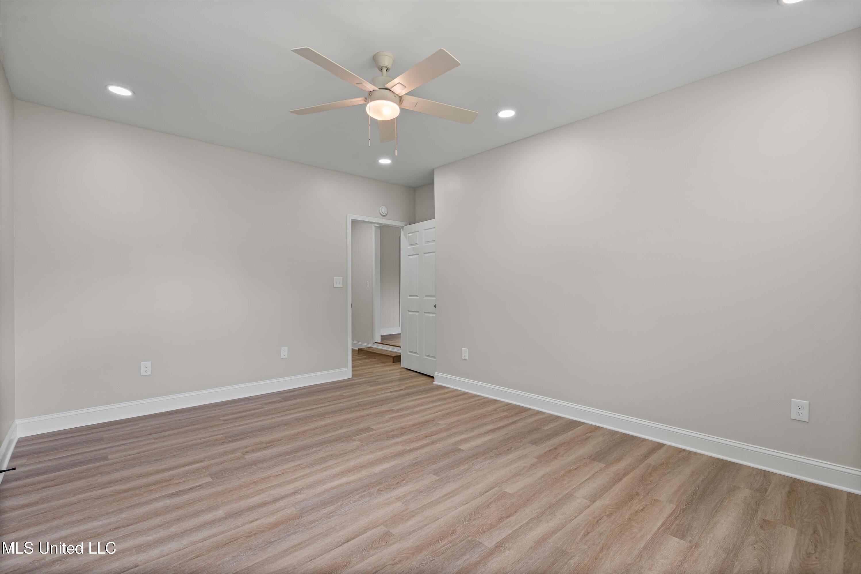 2606 Rifle Range Road Coldwater, MS 38618 - Photo 14 of 28 12-DSC0102