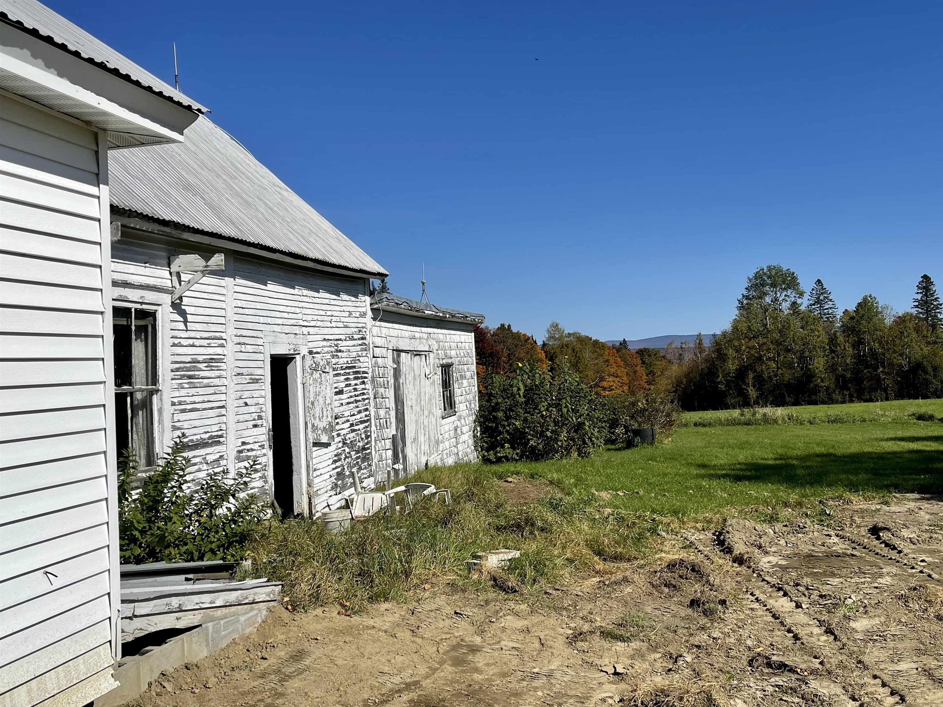 2630 Underpass Road Sutton, VT 05867 - Photo 11 of 16
