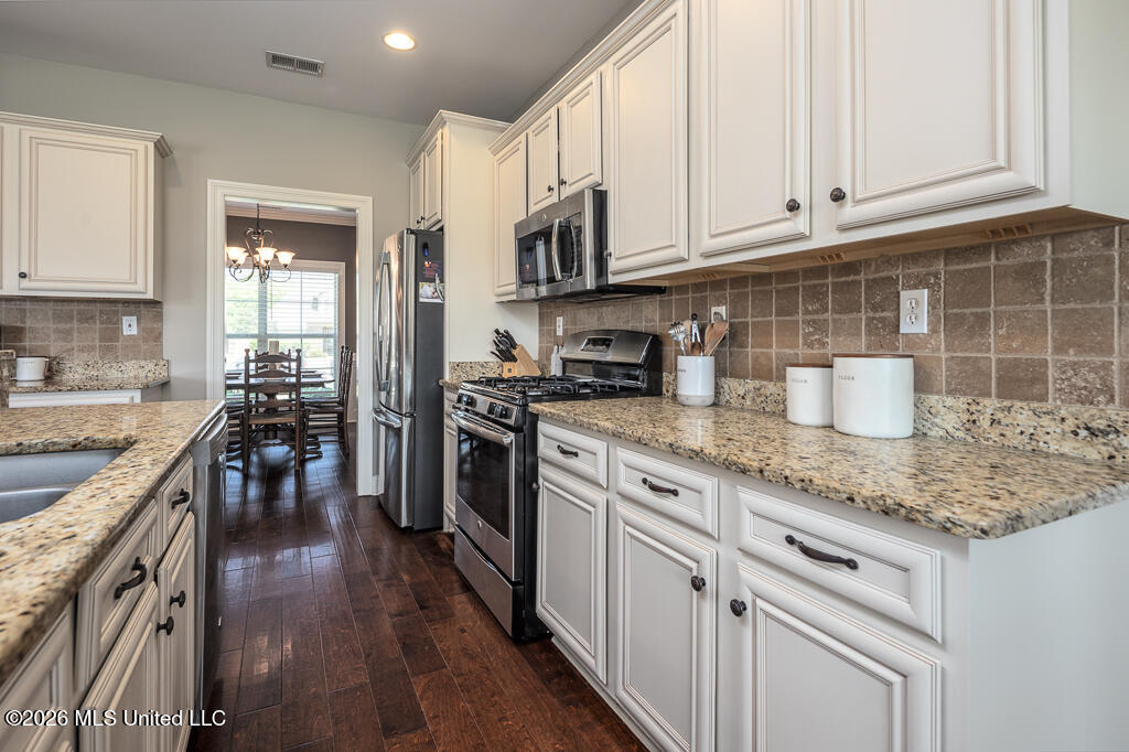 3425 Delaney Drive Nesbit, MS 38651 - Photo 13 of 40 DelaneyDr-34-Edit-18