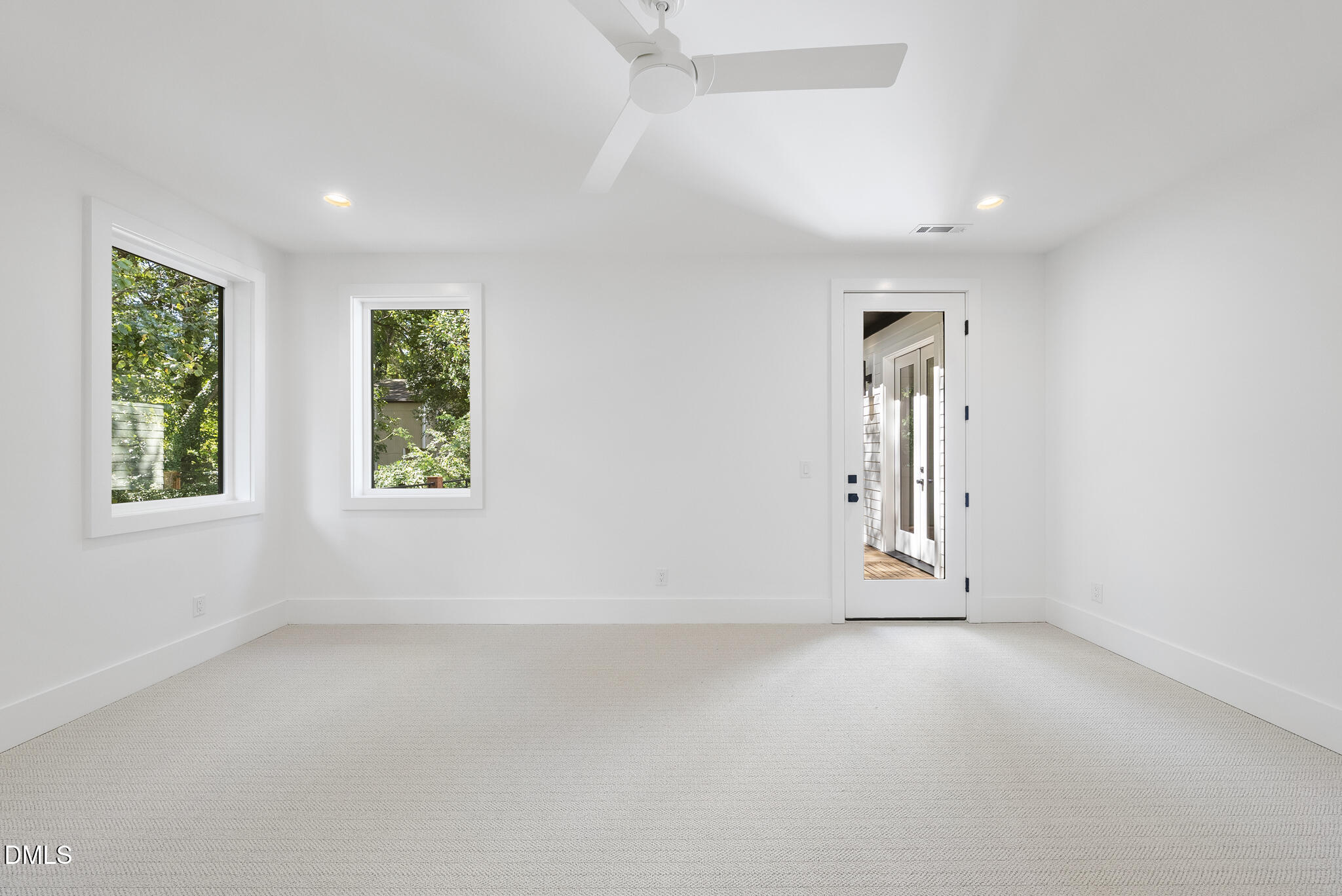 1009 Parker Street Raleigh, NC 27607 - Photo 45 of 66 DSC06242
