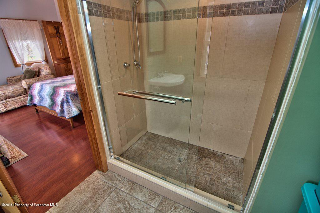 514 Ross Road Dalton, PA 18414 - Photo 23 of 65