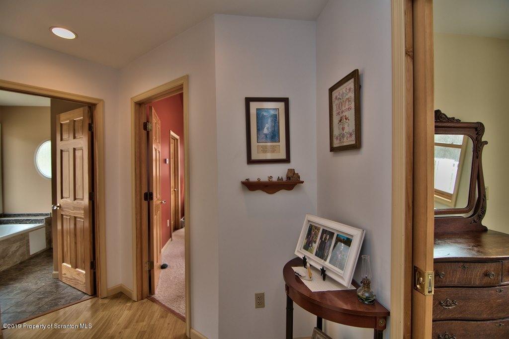 514 Ross Road Dalton, PA 18414 - Photo 26 of 65