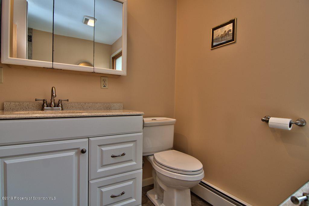 514 Ross Road Dalton, PA 18414 - Photo 32 of 65