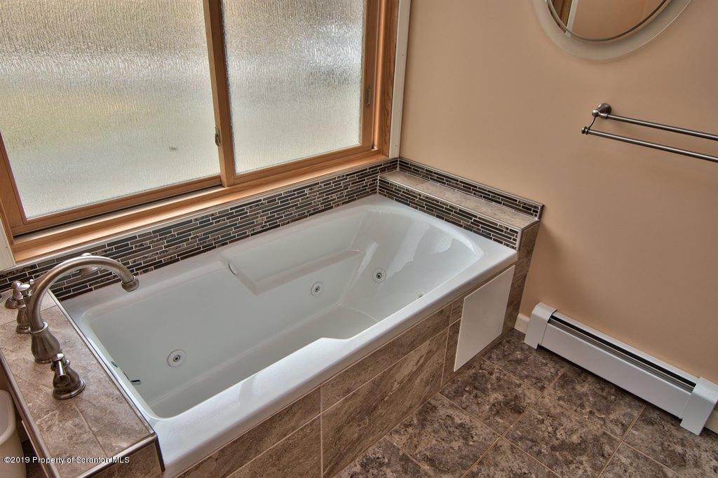 514 Ross Road Dalton, PA 18414 - Photo 33 of 65