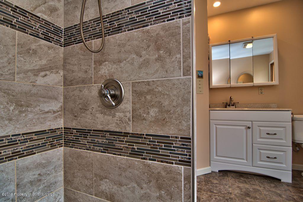 514 Ross Road Dalton, PA 18414 - Photo 35 of 65