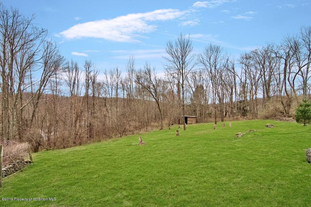 514 Ross Road Dalton, PA 18414 - Photo 5 of 65